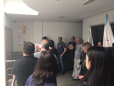 17-07-06 ProtestaDespidosDXCCorunha09.jpeg